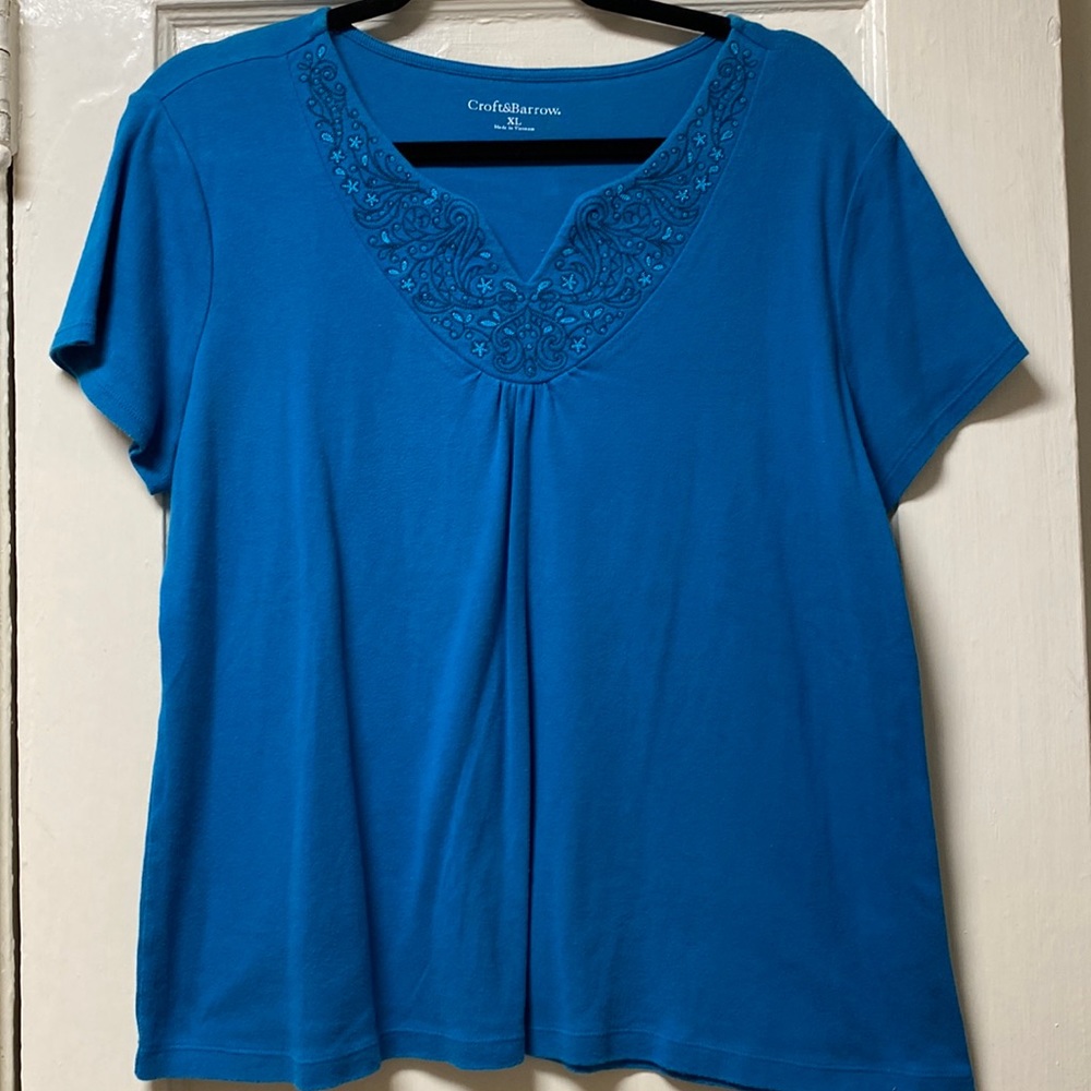 Croft & Barrow Blue Top